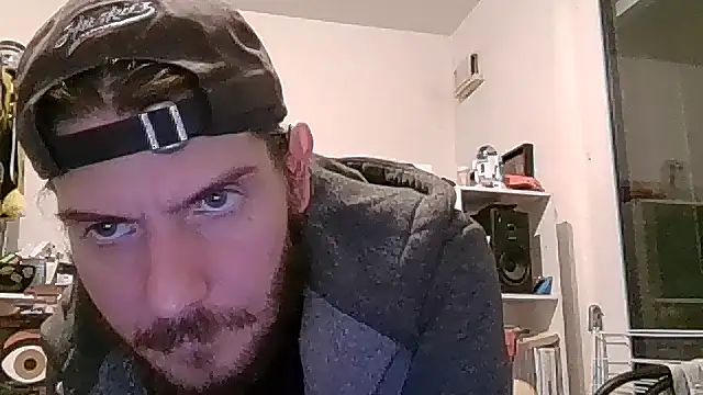 captainckring online show from June 11, 2:44 am