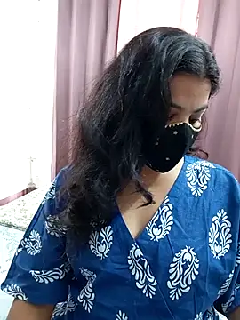 Snapshot of Aavya_007 chatting on October 13, 3:50 am Aavya 007 online show from October 13, 3:50 am