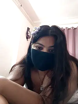 Snapshot of Aavya_007 chatting on June 17, 4:37 am Aavya 007 online show from June 17, 4:37 am
