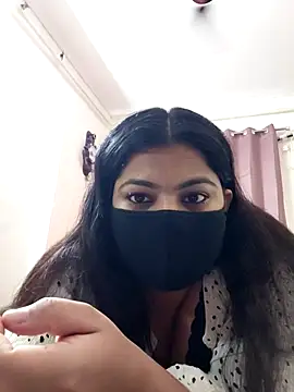 Snapshot of Aavya_007 chatting on June 27, 2:49 am Aavya 007 online show from June 27, 2:49 am