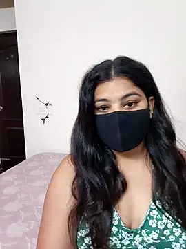 Snapshot of Aavya_007 chatting on July 13, 4:15 am Aavya 007 online show from July 13, 4:15 am