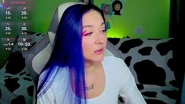 Snapshot of Im_suka chatting on September 19, 3:30 am Im suka online show from September 19, 3:30 am