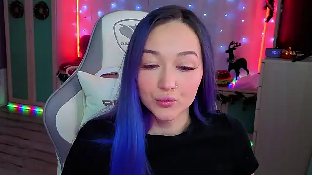 Snapshot of Im_suka chatting on January 16, 4:05 am Im suka online show from January 16, 4:05 am