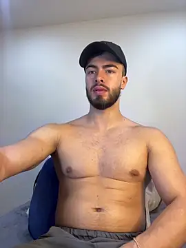 MaxDell online show from April 16, 7:25 pm