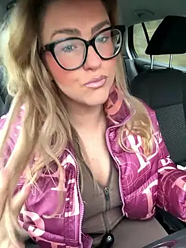 Charleigh xx online show from January 8, 12:07 pm