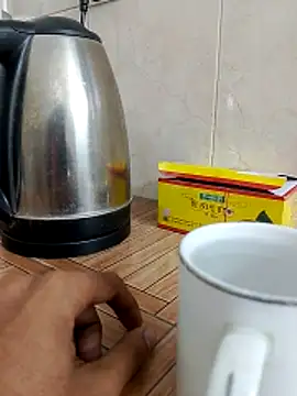 Saxyboy2002 online show from November 24, 9:31 am