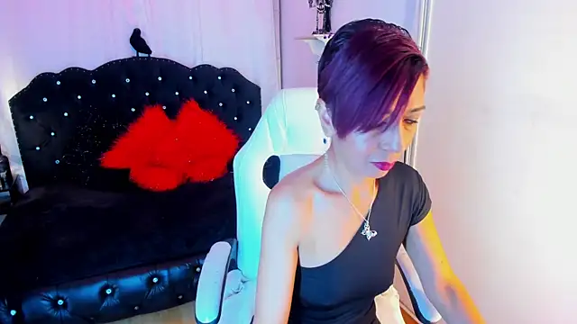 Trinityy   online show from November 22, 6:29 pm