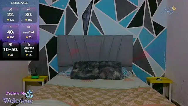 dylan apol0 online show from May 25, 2:06 am