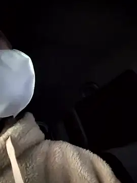 Snapshot of kqitooo chatting on February 3, 1:16 pm kqitooo online show from February 3, 1:16 pm