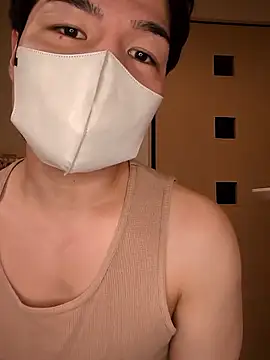 Snapshot of kqitooo chatting on February 25, 10:14 am kqitooo online show from February 25, 10:14 am