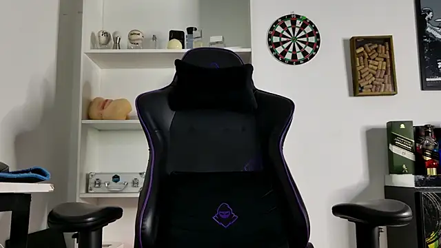 aaron nvk online show from January 13, 9:09 pm