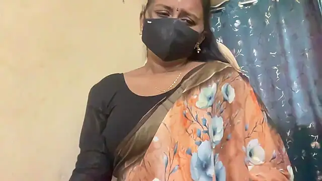 Pavani-Sexy online show from June 2, 9:33 am