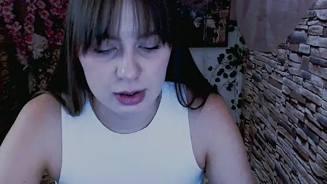 Amanda Bright  online show from September 15, 7:08 am