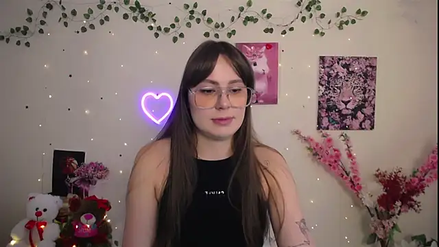 Amanda Bright  online show from May 30, 9:06 am