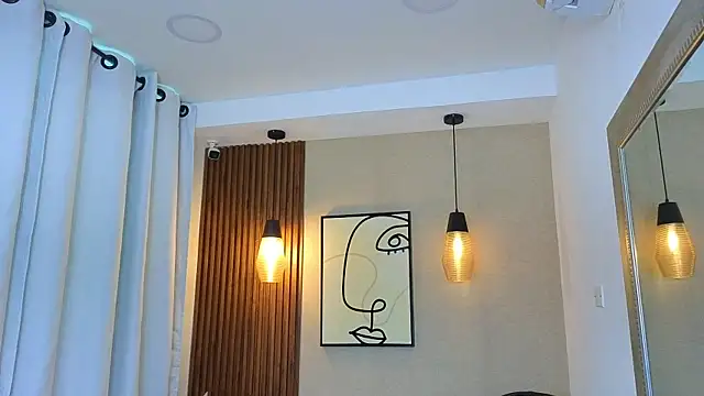 Lia Mar  online show from December 15, 6:12 pm