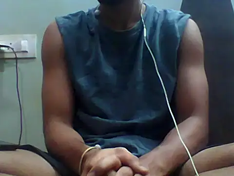 sunny26814 online show from March 7, 7:11 pm