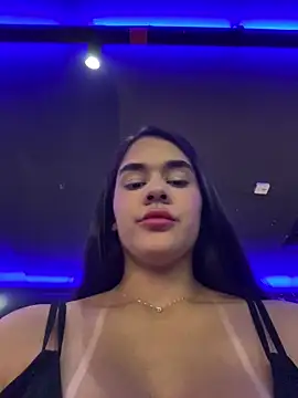 BellaLeclair online show from February 22, 8:07 pm