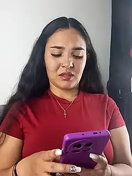 Snapshot of meli__brown chatting on October 18, 3:20 am meli brown online show from October 18, 3:20 am