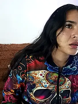 Snapshot of meli__brown chatting on November 9, 3:49 am meli brown online show from November 9, 3:49 am