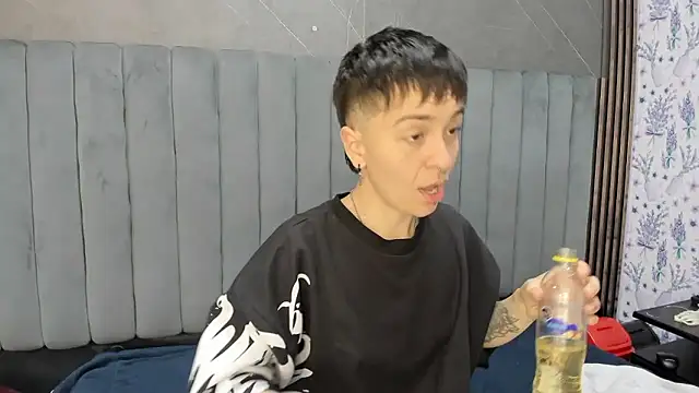  Hannah Hot online show from January 18, 2:48 am