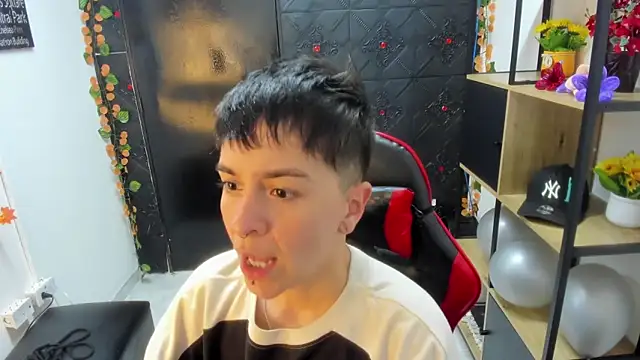  Hannah Hot online show from March 28, 2:44 am