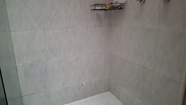 Snapshot of kayleesims_ chatting on December 14, 7:40 pm kayleesims online show from December 14, 7:40 pm