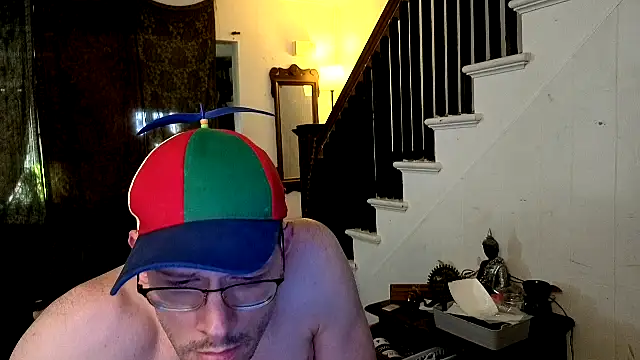 Snapshot of MasterDaddyCool chatting on July 17, 11:09 pm MasterDaddyCool online show from July 17, 11:09 pm