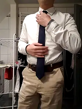 Snapshot of GentlemanMoney_ chatting on October 29, 4:42 pm GentlemanMoney  online show from October 29, 4:42 pm