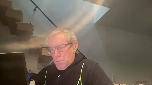 choupipat1 online show from November 19, 8:14 am