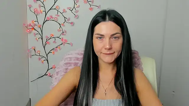 Lune Moon online show from March 24, 6:51 am