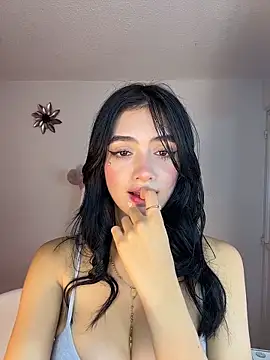 mandy222  online show from February 5, 6:07 am