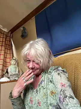 ladyboatlady online show from April 20, 5:59 pm