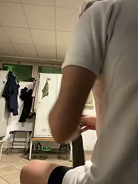 Snapshot of sasatimido chatting on January 15, 9:29 pm sasatimido online show from January 15, 9:29 pm