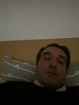 Snapshot of sasatimido chatting on February 8, 2:31 pm sasatimido online show from February 8, 2:31 pm