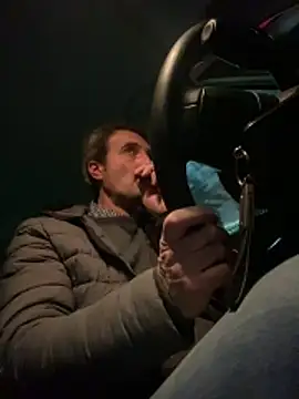 Snapshot of sasatimido chatting on February 10, 5:28 pm sasatimido online show from February 10, 5:28 pm