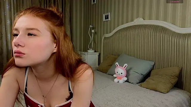 Juuulia  online show from September 22, 2:41 pm