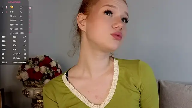 Juuulia  online show from July 16, 1:17 pm