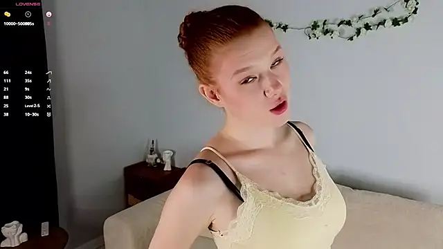 Juuulia  online show from July 30, 2:27 pm