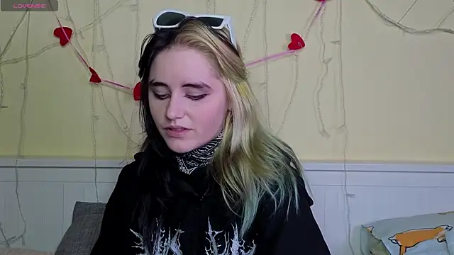 PortiaHedge online show from November 9, 6:06 pm