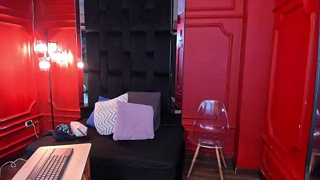 bellarivera  online show from March 21, 6:11 pm