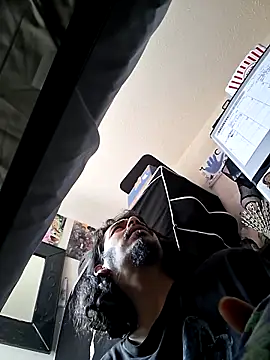 Snapshot of MeTazty294 chatting on October 1, 7:42 pm MeTazty294 online show from October 1, 7:42 pm