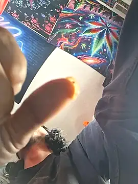 Snapshot of MeTazty294 chatting on November 12, 8:52 pm MeTazty294 online show from November 12, 8:52 pm