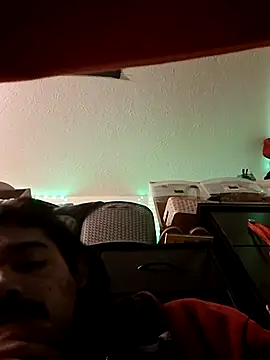 Snapshot of MeTazty294 chatting on November 29, 3:09 am MeTazty294 online show from November 29, 3:09 am