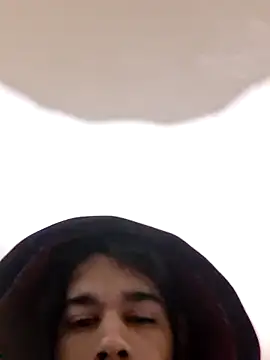 Snapshot of MeTazty294 chatting on December 2, 5:13 am MeTazty294 online show from December 2, 5:13 am