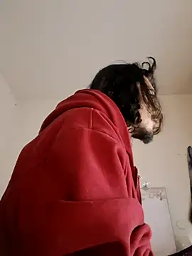 Snapshot of MeTazty294 chatting on December 4, 5:28 am MeTazty294 online show from December 4, 5:28 am