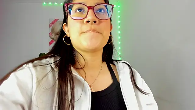 rouse red online show from November 27, 5:15 pm