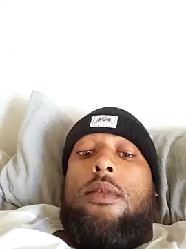 Snapshot of Magicdickbi chatting on November 1, 11:23 am Magicdickbi online show from November 1, 11:23 am