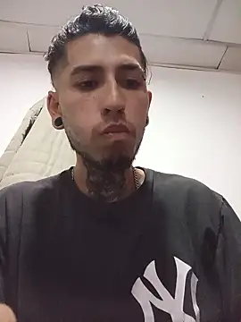 Tattoboy19cm online show from March 5, 5:14 am