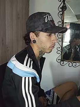Tattoboy19cm online show from May 28, 7:55 pm