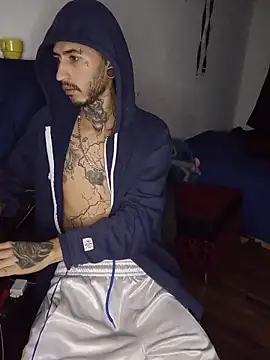 Tattoboy19cm online show from July 9, 3:43 am